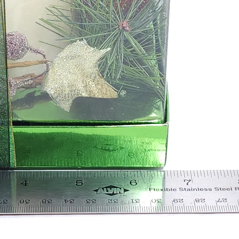 Kohl's Christmas Holiday Green‎ and Gold Pillar Candle Wreath Base New